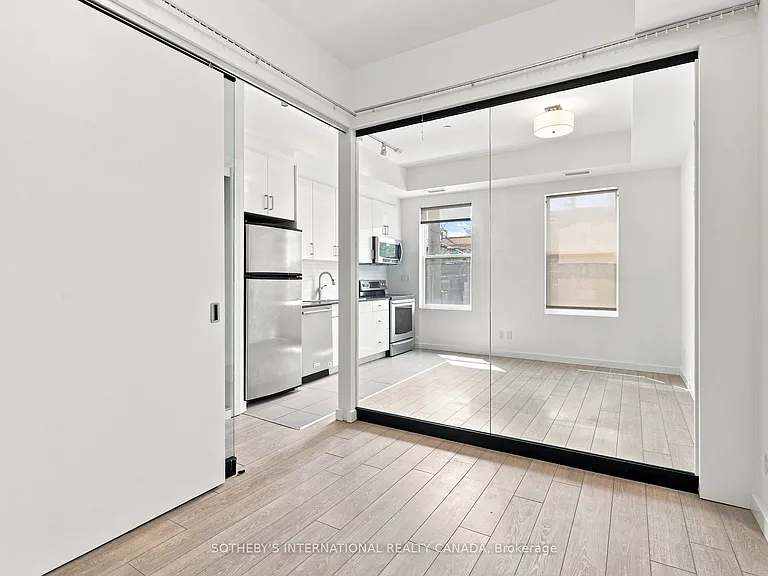 433 Parliament St #201 — Photo 8
