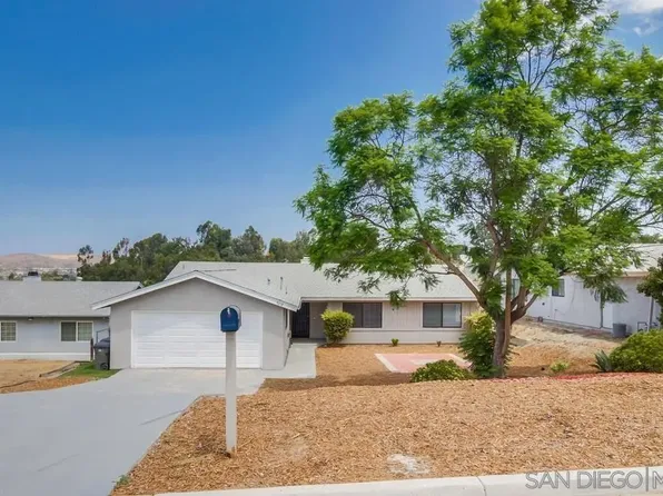 9218 Fanita Rancho Rd, Santee, CA 92071