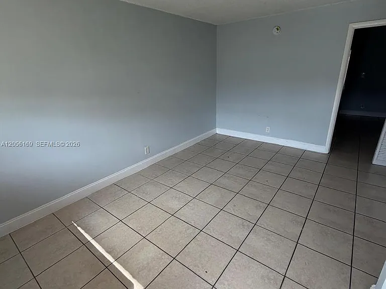 95 NE 41st St #N202 — Photo 10