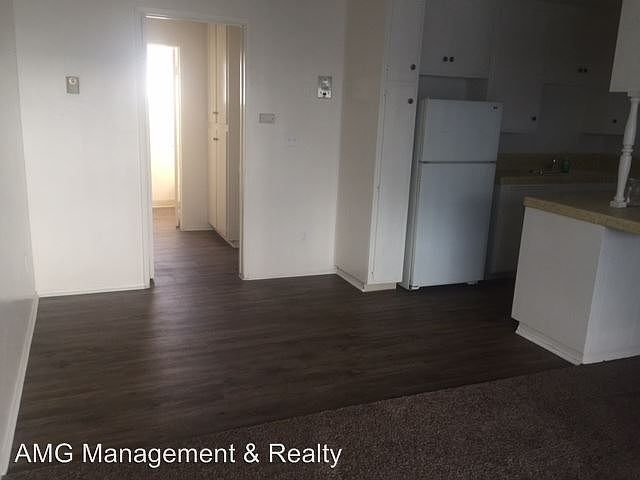 2nd image of 4360 Campus Ave APT 03