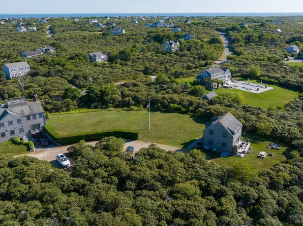 32 Flintlock Rd, Nantucket, MA 02554