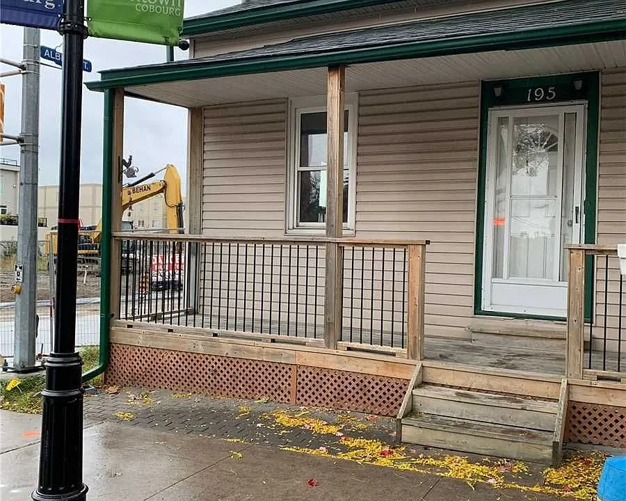 195 Division St