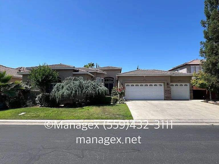 9708 N Willey Ct — Photo 1