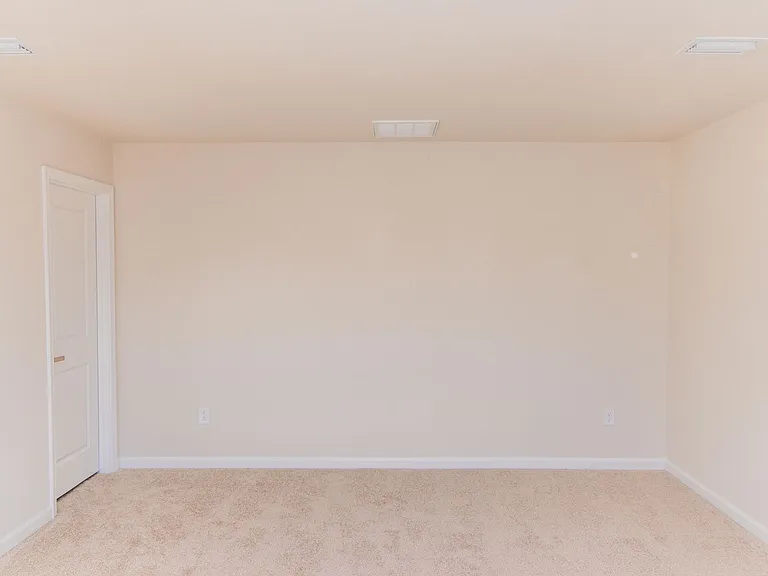 327 White Birch Rd — Photo 15