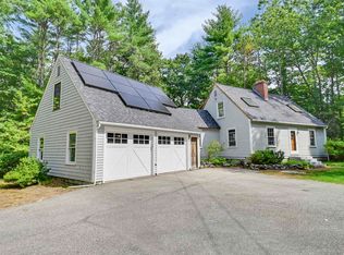 232 Ash Swamp Rd, Newmarket, NH 03857