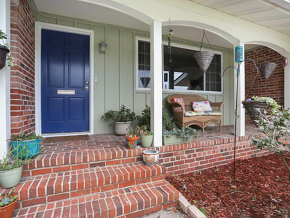 4th image of 1536 Townsend Blvd