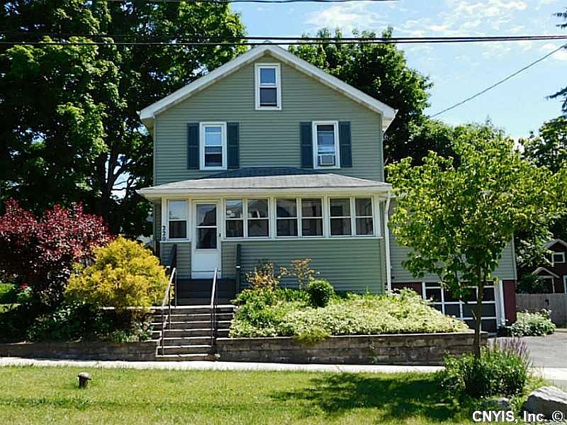 2nd image of 220 Orlando Ave