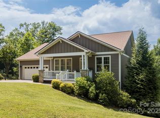 91 Greenwells Glory Dr, Biltmore Lake, NC 28715