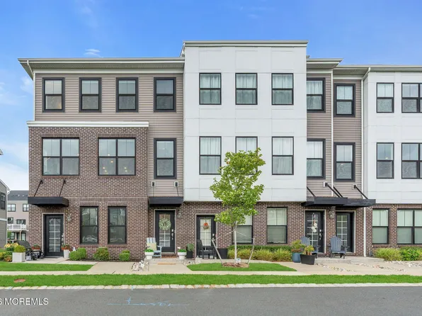 31 Midway Road N, Eatontown, NJ 07724
