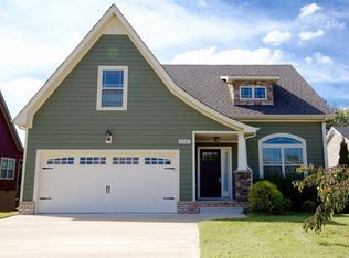 2242 Fairfax Dr, Clarksville, TN 37043