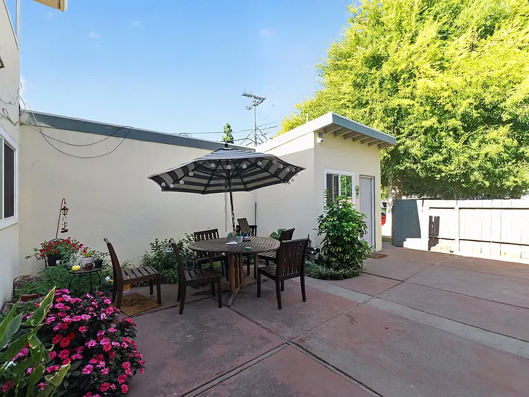 1532 Eden Ave #4 — Photo 6