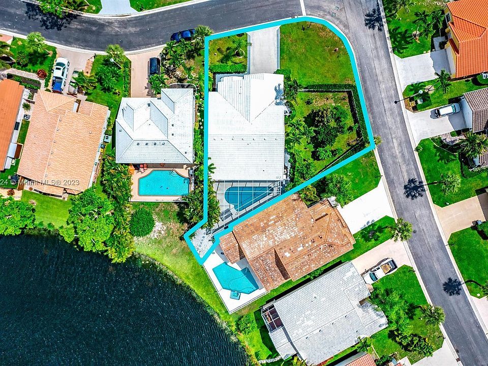 1st image of 2690 Linkside Drive
