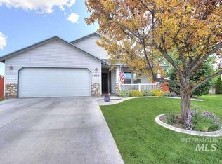 2906 Village Green St, Caldwell, ID 83605