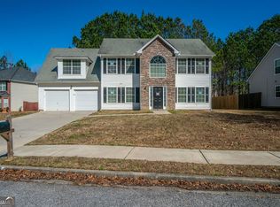 145 Blacktop Dr, Fairburn, GA 30213