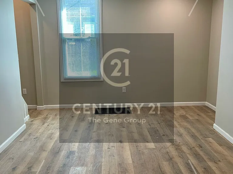 319 Wyoming St — Photo 4