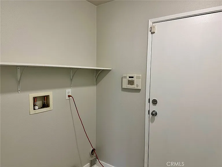 11923 Spring Hill Ct — Photo 15