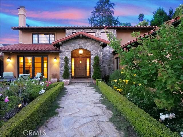 1st image of 7021 Calle Del Pajarito