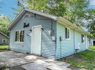 1039 Creek Rd, Beaverton, MI 48612