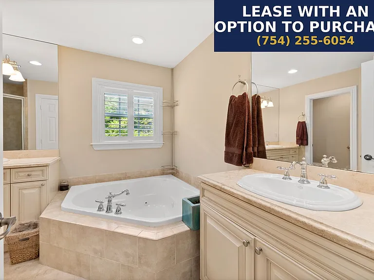 423 SW 16th St — Photo 18