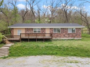 608 Manning Dr, Noel, MO 64854