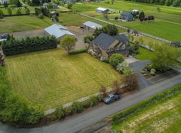 5th image of 18408 NE 86th Ave