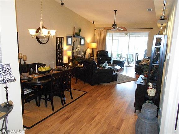 4th image of 260 W Naomi Dr #5202