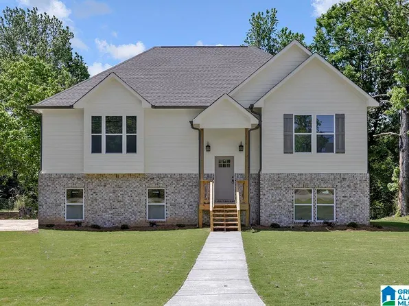 5310 Willow Ridge Dr, Pinson, AL 35126