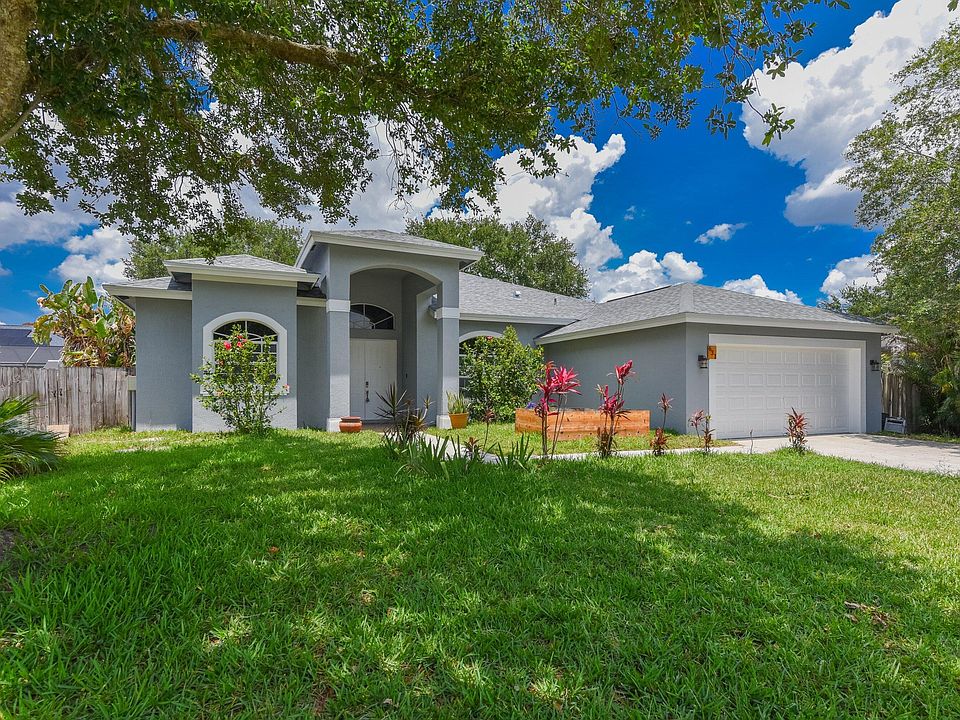 1st image of 631 SW Sandbar Terrace