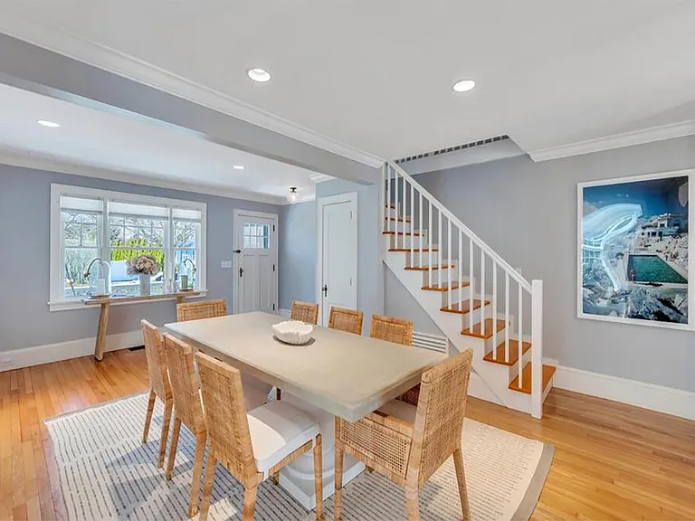 44 Henry St — Photo 12