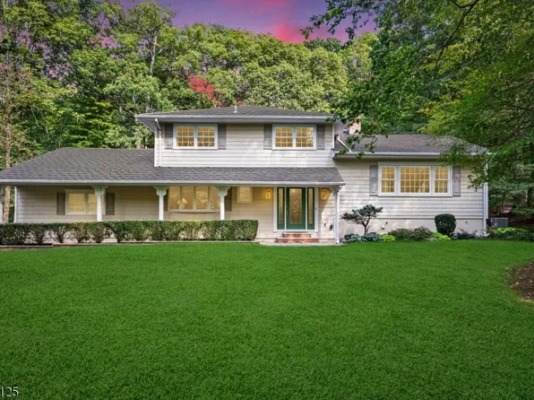 16 Robin Road, Warren Twp., NJ 07059