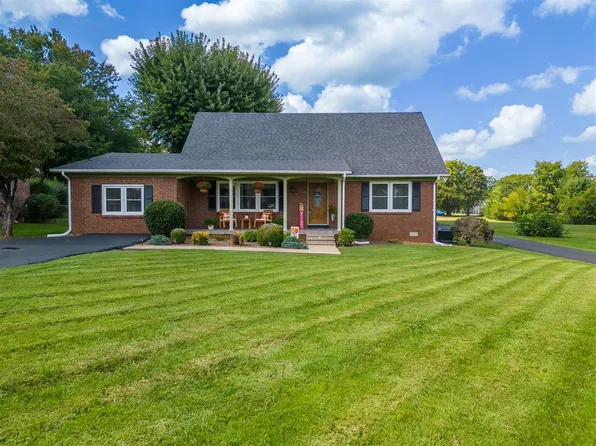 211 Center St, Russellville, KY 42276