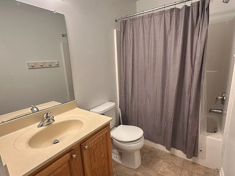 1051 Balley Dr — Photo 17