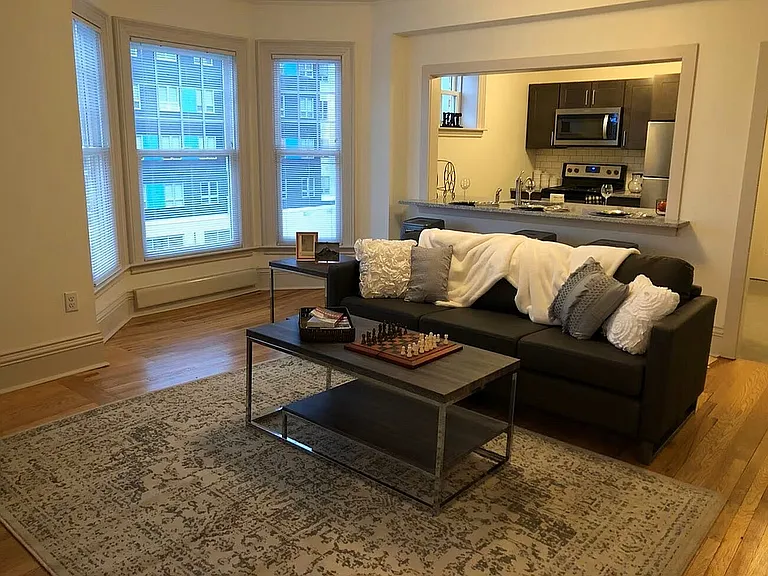 UnCommon Apartments — Photo 26