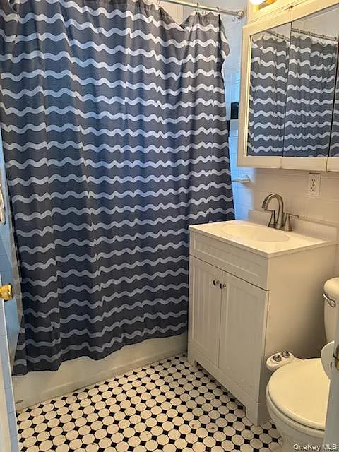 2 bed, 1.0 bath, 1094 sqft, $1,950 — Photo 4