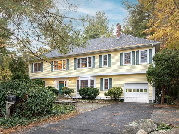 100 Page Rd, Bedford, MA 01730