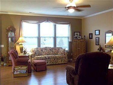 2nd image of 38027 Princeton Dr