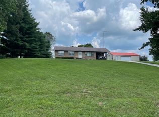 5615 Elkhorn Rd, Paris, TN 38242