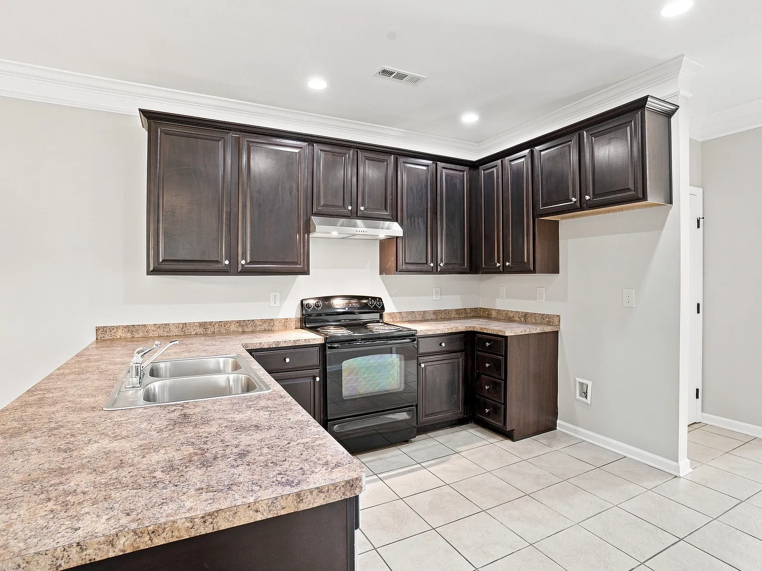 134 Chimes Way SW - 1 — Photo 2