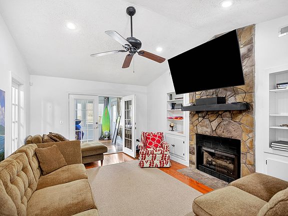 5th image of 6 Duchess Ct