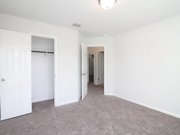 10305 Forest Grove Dr — Photo 26