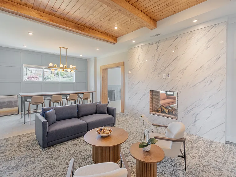 Riverstone Apartments — Photo 9
