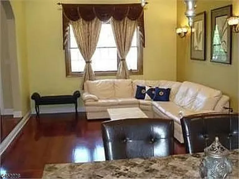 17 Aaron Ct — Photo 11
