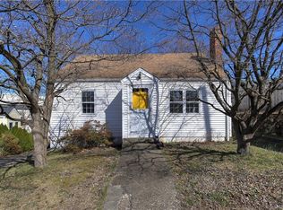 14 Yankee Doodle Ct, Norwalk, CT 06851