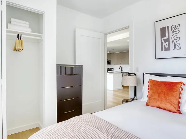401 Jackson St #4 — Photo 10