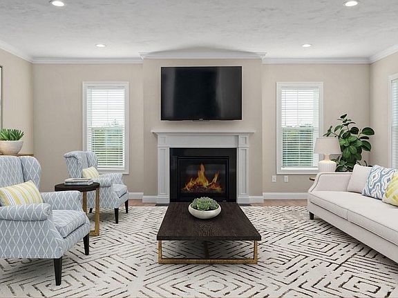 5th image of 65 Crestwood Cir #36