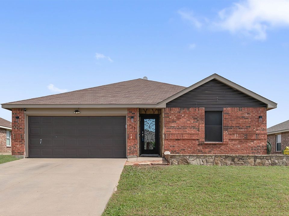 1st image of 317 Quail Crossing Dr