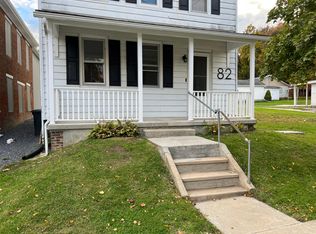 82 Penn St #1, Lenhartsville, PA 19534