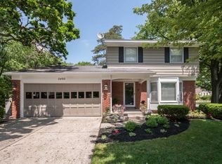 2495 Saratoga Dr NE, Grand Rapids, MI