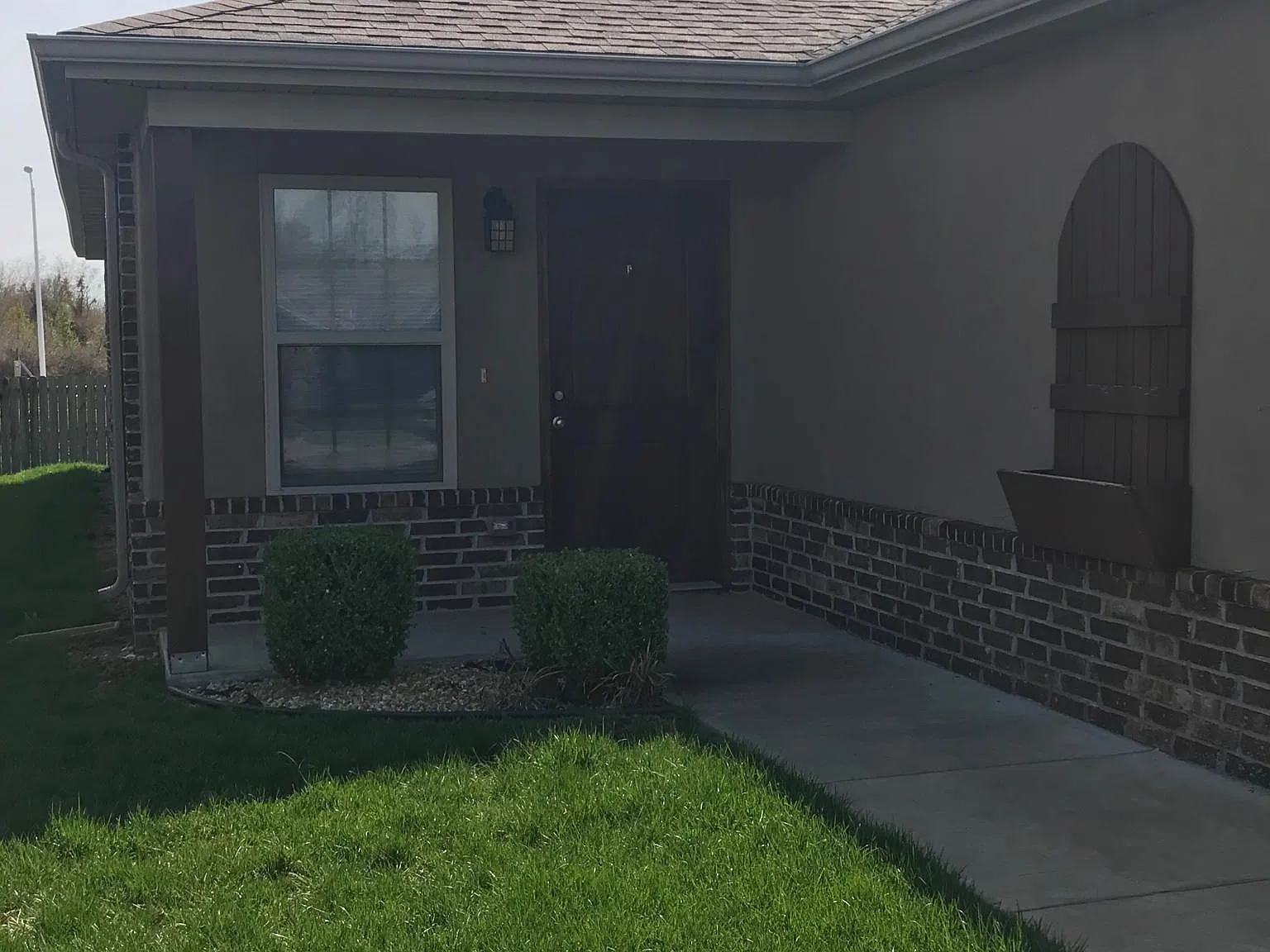 3181 W Sexton St — Photo 1