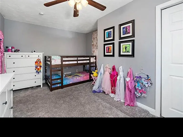 689 Shade Ave — Photo 13